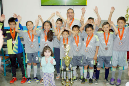 “Real Madrid”, tercer lugar en el torneo infantil de la Liga Latina 2016.