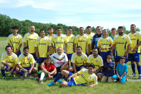Sahuayo, equipo integrado por deportistas conocidos de la Liga y otros nuevos. al Igual que “Guadalajara”, los miembros de “Sahuayo” son mexicanos.