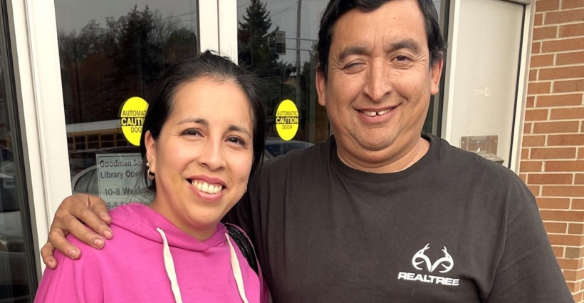 "El Sabor de la Determinación: Ana Torres y Adolfo Morales, la Pareja que Desafió las Barreras para Alimentar Sueños en Wisconsin"