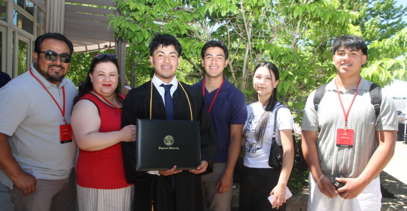 <strong>Edgewood University celebra con orgullo a la Clase 2026 en una emotiva jornada histórica de graduación</strong>