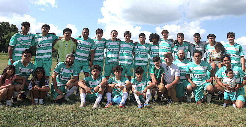 <strong>¡Goleadas, sorpresas y fútbol bajo 100 grados! La Liga Latina de Madison entra en su recta decisiva</strong>